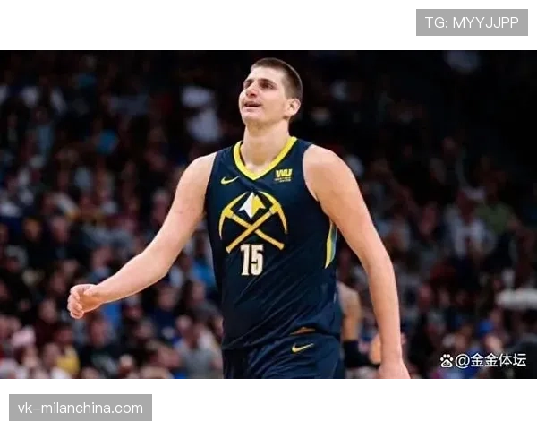 扎伊恩背身单打制造爆发 与约基奇策应风格对立